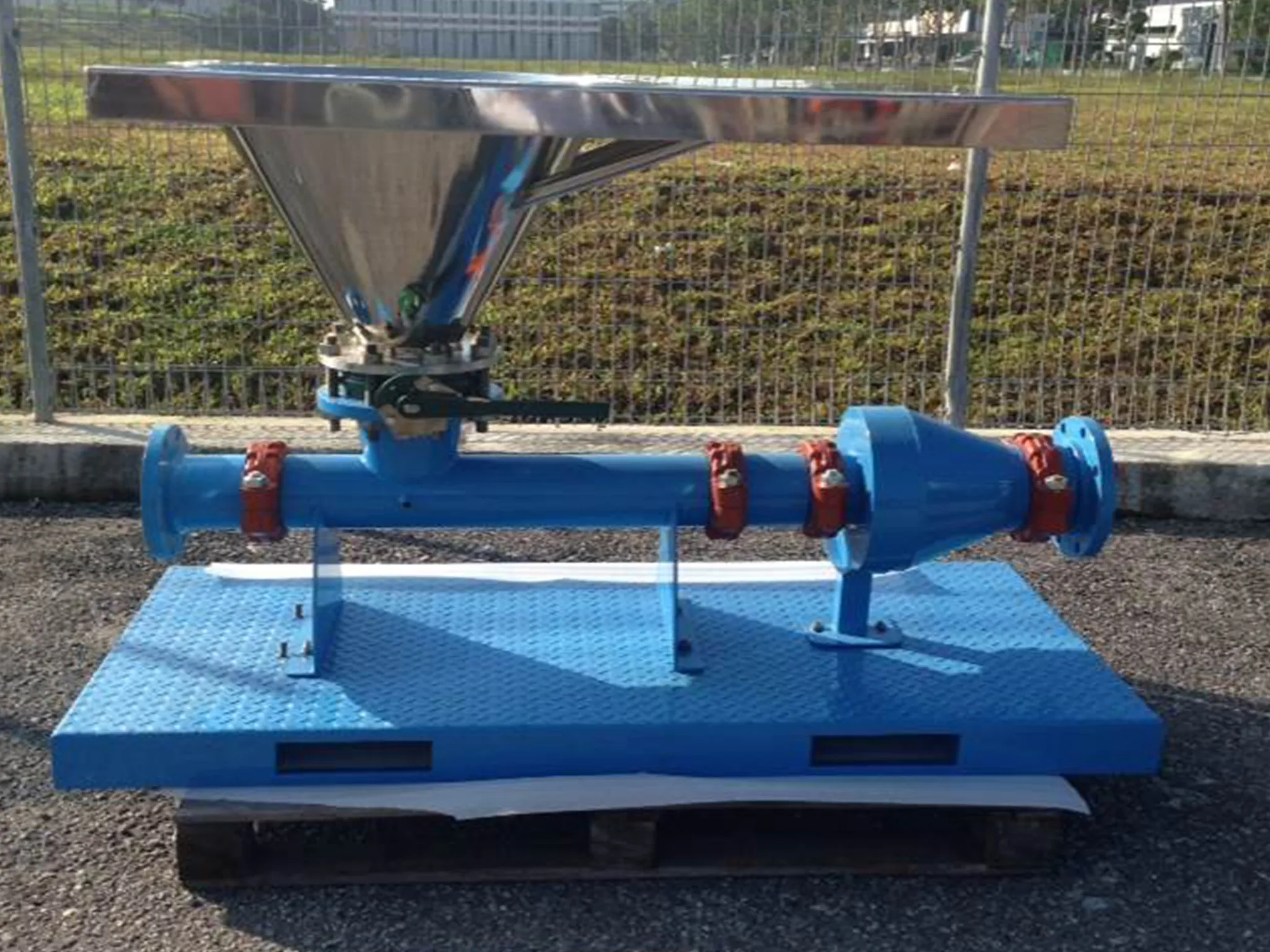 Jet Shearing Device